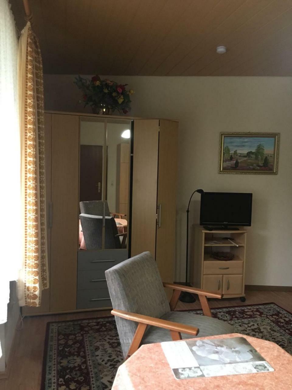 Ferienwohnungen Eichenhof Шнефердінген Екстер'єр фото