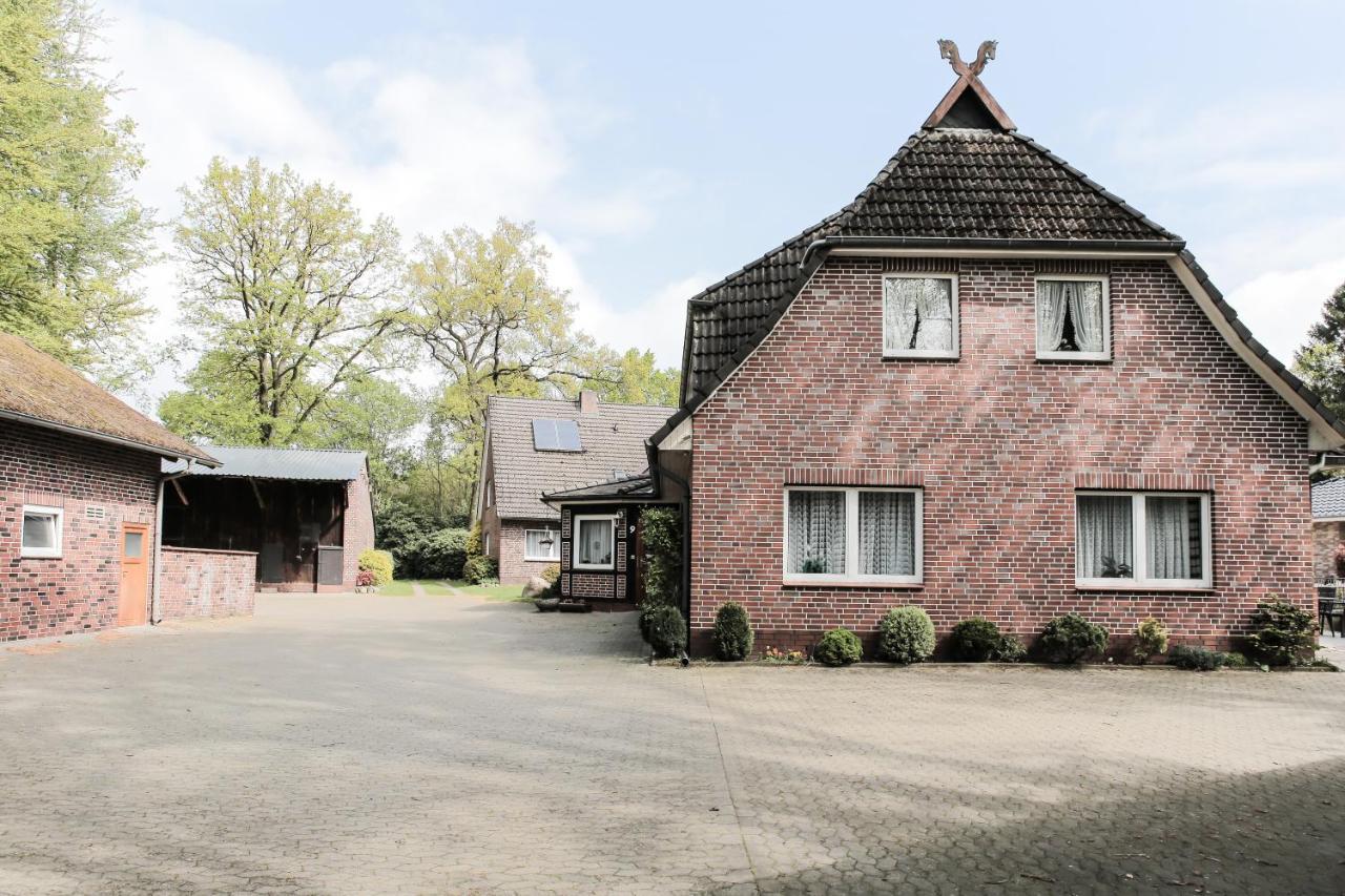 Ferienwohnungen Eichenhof Шнефердінген Екстер'єр фото